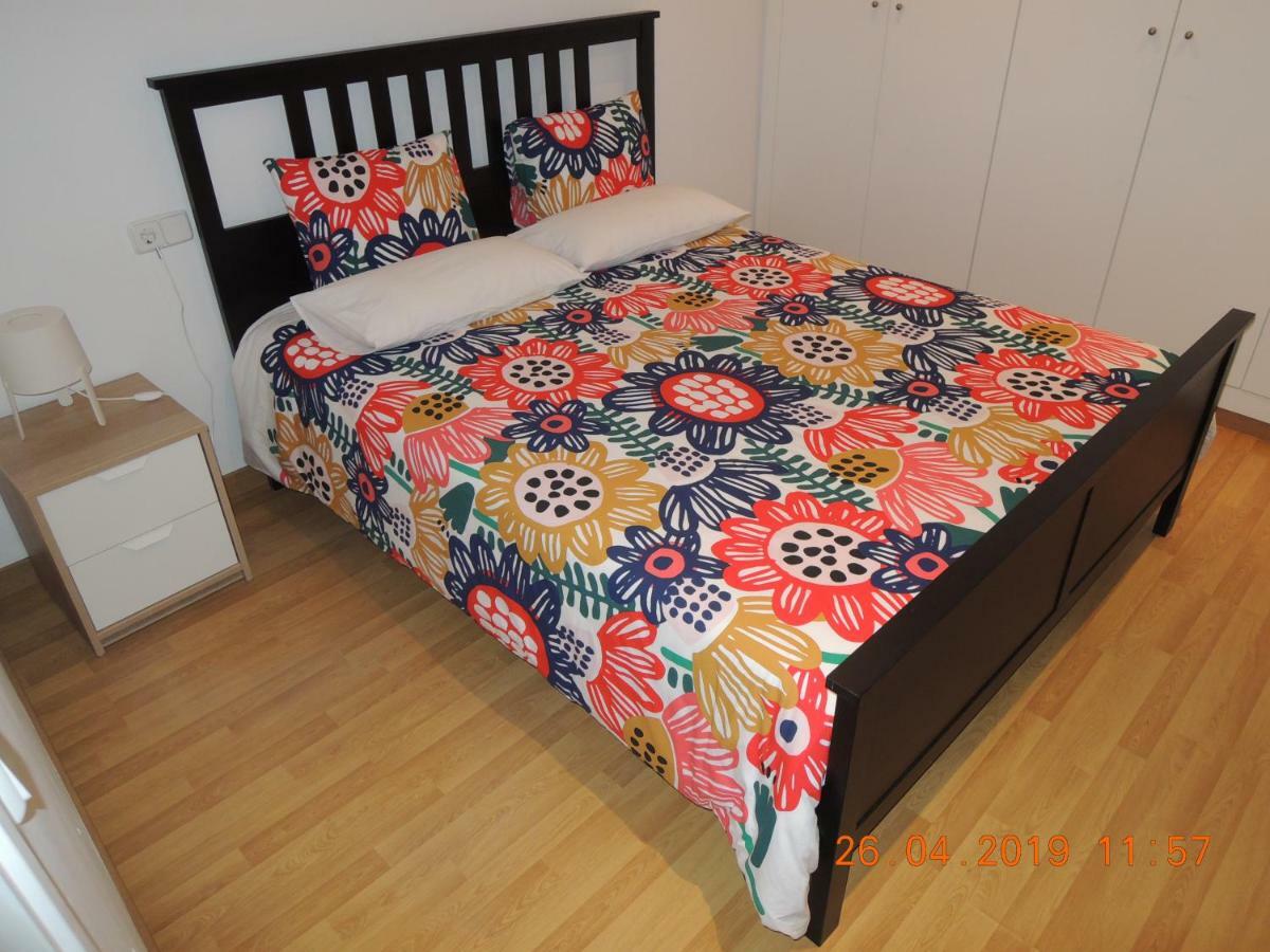 Apartament Jasmine Apartment Besalu Bagian luar foto